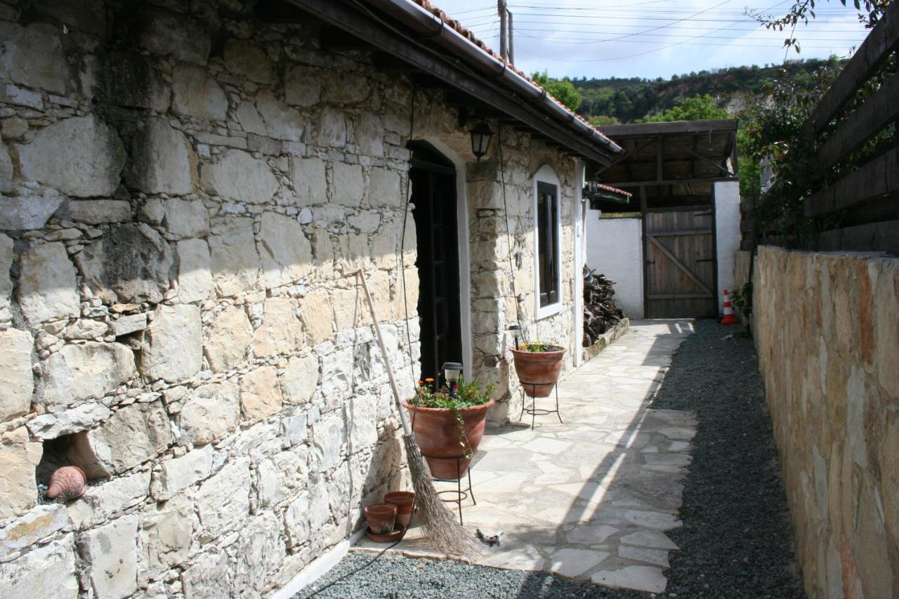 Hotel The Spidaki Lania Exterior foto